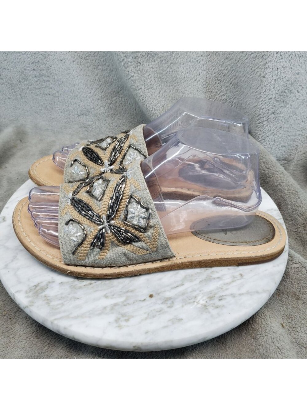 Lucca Lane Shoes Womens Size 8.5 Tan Canvas Valia Beaded Slide Sandals *Read*
